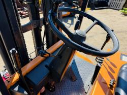 STILL R50-15 ELECTRIC FORKLIFT*C/W CHARGER*