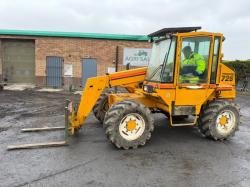 SANDERSON 726 TELEHANDLER*AG SPEC*C/W PALLET TINES*VIDEO*