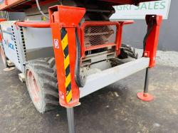 SKYJACK SJ 6832RT 4X4 SCISSOR LIFT*C/W HYDRAULIC SUPPORT LEGS*YEAR 2011*VIDEO*