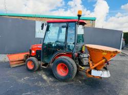 KUBOTA B2530 TRACTOR*C/W SNOW PLOW AND SALT SPREADER*VIDEO*