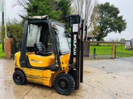 HYUNDIA HDF25-5 CONTAINER SPEC FORKLIFT C/W 3 STAGE MAST *VIDEO*