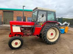 CASE INTERNATIONAL 684 TRACTOR*C/W MOWER*VIDEO*