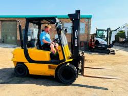 SAMUK SF30D FORKLIFT*C/W SIDESHIFT*VIDEO*