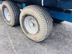 BAIL TRAILER 21FT LONG 8FT WIDE