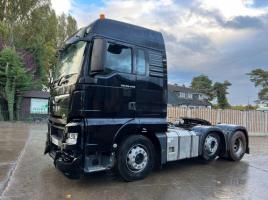 MAN TGX26.440 6X2 TRACTOR UNIT * YEAR 2016 * C/W MID LIFT