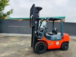 TOYOTA 30 DIESEL FORKLIFT*C/W SIDESHIFT*YEAR 2013*VIDEO*