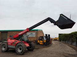 MANITOU MT732 TELEHANDLER*C/W BUCKET AND TINES*VIDEO*