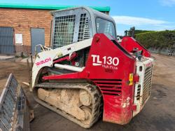 TAKEUCHI TL130 SKIDSTEER*C/W BUCKET AND TINES*2274 HOURS*VIDEO*