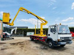 DAF 45-150 LORRY*C/W SUPPORT LEGS AND MANLIFT*VIDEO*