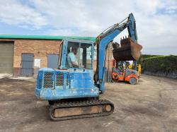 BOBCAT 231 EXCAVATOR*C/W SELECTION OF BUCKETS*VIDEO*