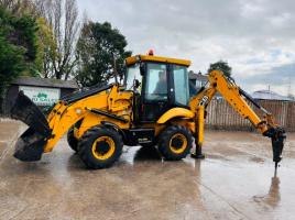 JCB 2CX 4WD STREET MASTER *YEAR 2011, 2461 HOURS* C/W HYDRAULIC BREAKER *VIDEO*