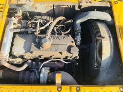 JCB JS220 LC TRACKED EXCAVATOR*C/W BUCKET*YEAR 2010*VIDEO*