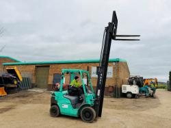 MITSUBISHI FG25NT CONTAINER SPEC FORKLIFT*C/W PALLET TINES*YEAR 2015*VIDEO*