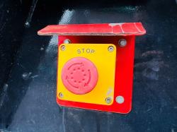 RED RHINO TRACKED 3 WAY MINI SCREENER*C/W REMOTE CONTROL*YEAR 2021*VIDEO*