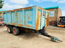 KEN WOOTTON DOUBLE AXLE TIPPING TRAILER*VIDEO*