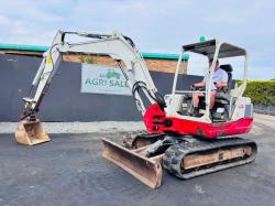 TAKEUCHI TB250 RUBBER TRACKED EXCAVATOR*C/W BUCKET*VIDEO*