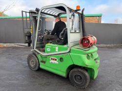 DRAGO 250 3 STAGE MAST FORKLIFT*C/W SIDESHIFT*VIDEO*