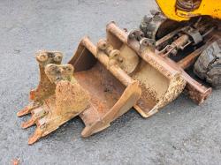 JCB 801.4 MINI EXCAVATOR*C/W LONG BOOM & 4 BUCKETS*READING 1174 HOURS*VIDEO*