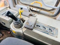 HYUNDAI HL760 WHEELED LOADER*C/W BUCKET*