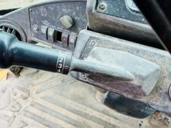 CATERPILLAR 924G LOADING SHOVEL*C/W BUCKET*VIDEO*