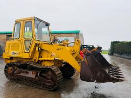 CATERPILLAR 943 TRACKED LOADER*C/W 3 IN 1 BUCKET*VIDEO*