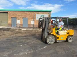TCM FD30Z7S CONTAINER SPEC FORKLIFT *C/W 8 FT TINES*VIDEO*