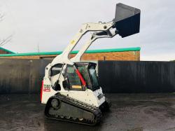 BOBCAT T300 TRACKED SKIDSTEER*READING 2450 HOURS*VIDEO*
