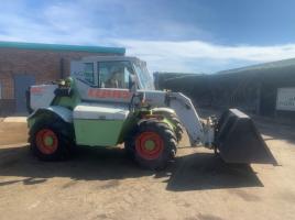 CLAAS 928PLUS 4WD TELEHANDLER*AG SPEC*C/W BUCKET & TINES*VIDEO*