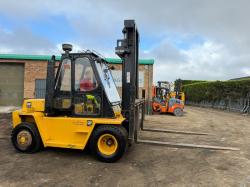 CATERPILLAR V155B FORKLIFT*C/W PALLET TINES*VIDEO*