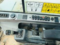 BOBCAT E85 EXCAVATOR*C/W QUICK HITCH*YEAR 2017*SPARES AND REPAIRS*VIDEO*