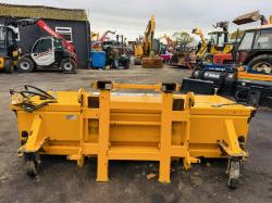 JCB HYDRAULIC SWEEPER*C/W CARRIER HEADSTOCK*VIDEO*
