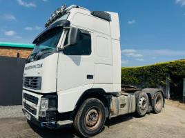 VOLVO FH480 TRACTOR UNIT 6X2 MID LIFT*C/W TIPPING GEAR*VIDEO*