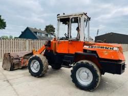 LIEBHERR L508 4WD LOADING SHOVEL C/W TOE TIP BUCKET 
