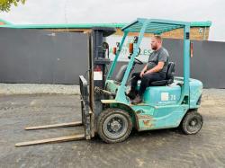 MITSUBISHI FD20K CONTAINER SPEC FORKLIFT*C/W PALLET TINES*VIDEO*
