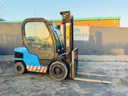 CATERPILLAR DP30N FORKLIFT*C/W PALLET TINES*VIDEO*