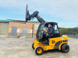 JCB 35D 4WD TELETRUK*C/W SIDESHIFT*VIDEO*