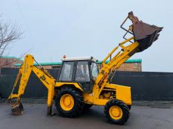 JCB 3CX PROJECT 7*C/W SELECTION OF BUCKETS*VIDEO*