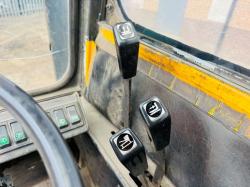 BOSS 556 HH SIDE LOADING FORK LIFT*C/W PALLET TINES*VIDEO*