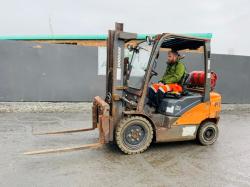 DOOSAN G25P-7 FORKLIFT*C/W FORK POSITIONER*YEAR 2019*VIDEO*