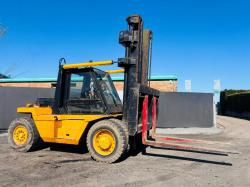 DCH DOH 12 TONNE 2 STAGE MAST LIFT *C/W 8FT TINES*VIDEO*