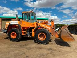 DOOSAN DL300 LOADING SHOVEL*C/W BUCKET*VIDEO*