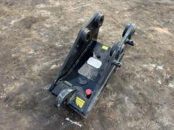 QUICK HITCH *TO SUIT JCB 8025*YEAR 2017*35MM PIN*VIDEO*