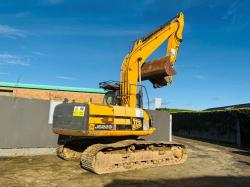 JCB JS220 LC TRACKED EXCAVATOR*C/W BUCKET*YEAR 2010*VIDEO*
