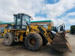 CATERPILLAR 928G LOADING SHOVEL*C/W BUCKET*VIDEO*