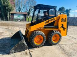 MUSTANG 940 4WD SKIDSTEER C/W BUCKET *VIDEO*