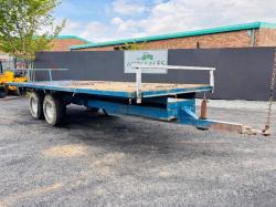 BAIL TRAILER 21FT LONG 8FT WIDE
