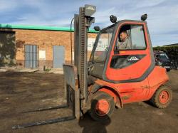LINDE H40T-04 FORKLIFT*C/W PALLET TINES*VIDEO*