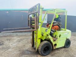 CLARK C500 Y50D FORKLIFT*C/W PALLET TINES*VIDEO*