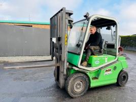 DRAGO 250 3 STAGE MAST FORKLIFT*C/W SIDESHIFT*VIDEO*