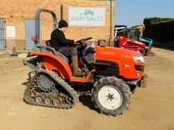 KUBOTA KB225 HALF TRACK COMPACT TRACTOR*1044 HOURS*VIDEO*